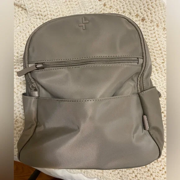 Small backpack - Picture 1 of 7